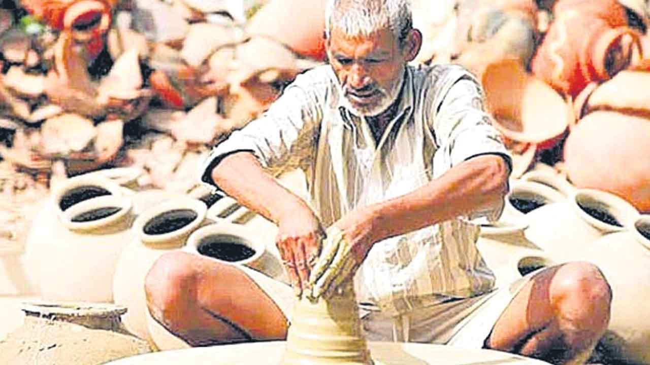 చట్టబద్ధత లేకుండా దేశానికి ఆదర్శమా?