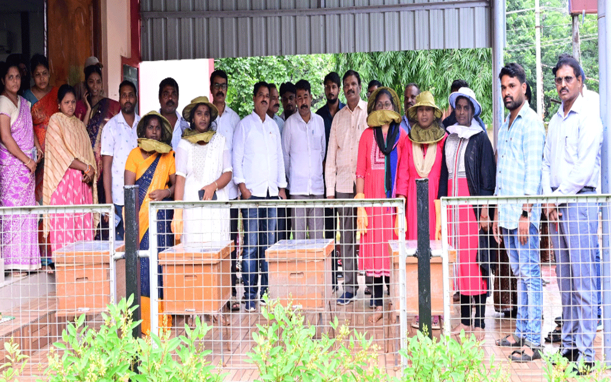 Ramavaram : శ్రద్ధతో నేర్చుకోండి.. స్వశక్తితో ఎదగండి : జీఎం శాలెం రాజు