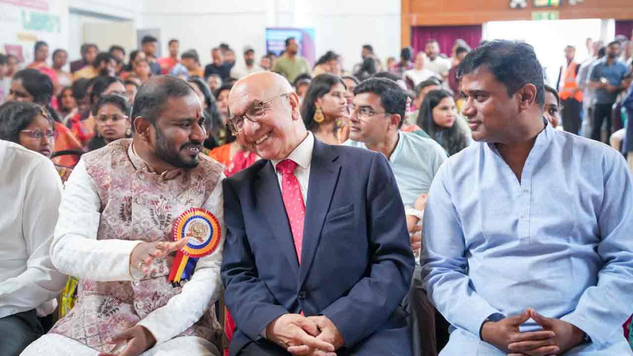 Bonalu London4