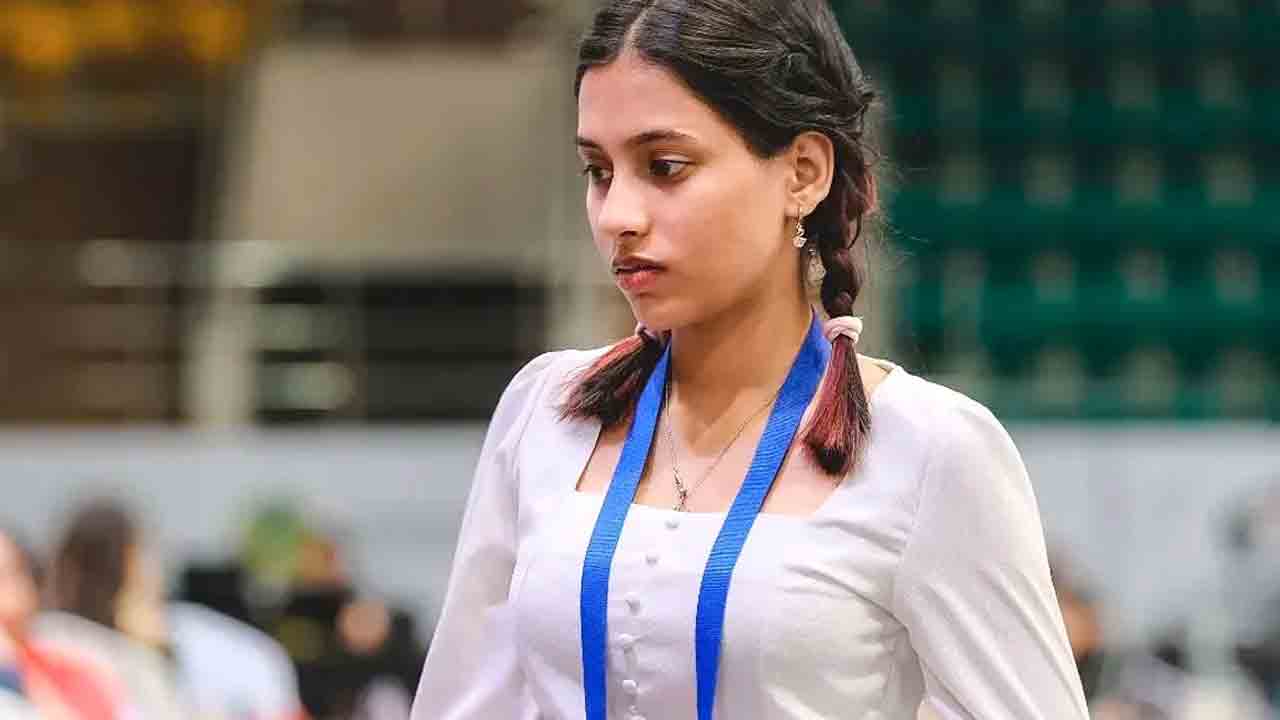 Divya 5