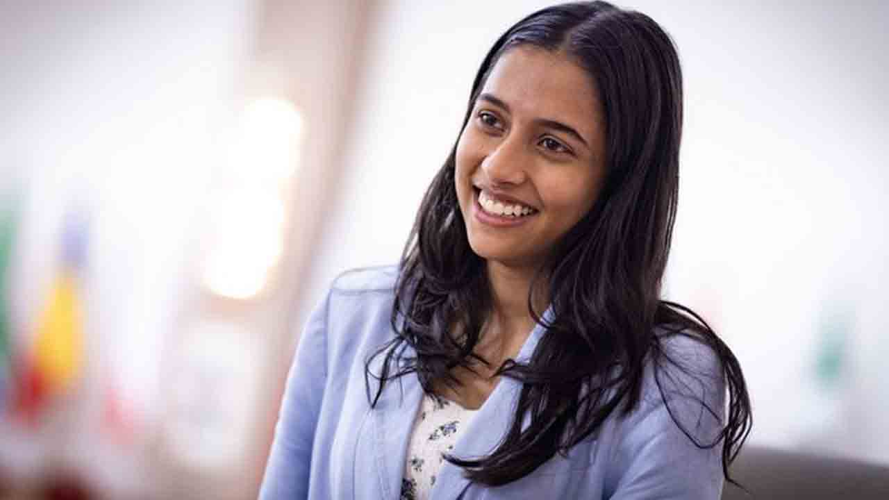 Divya7