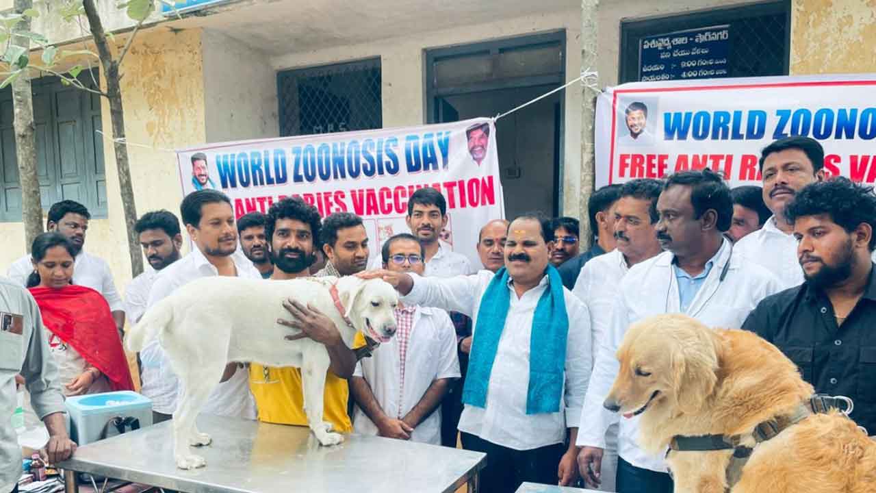MLA Veerlapalli Shankar | పెంపుడు కుక్కలకు యాంటీ రేబిస్‌ వ్యాక్సిన్‌ వేయించాలి : ఎమ్మెల్యే వీర్లపల్లి శంకర్‌