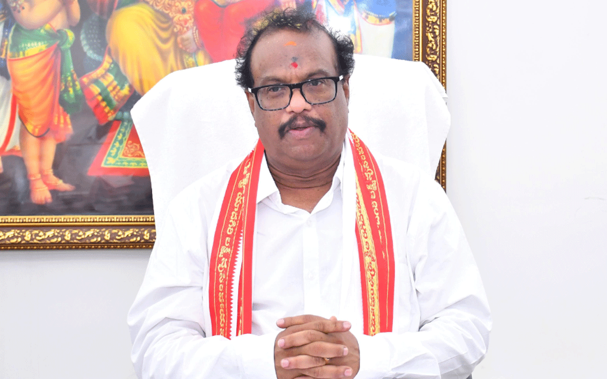 Yadagirigutta : యాదగిరిగుట్టలో రూ.5 వేలతో గరుఢ టికెట్ !