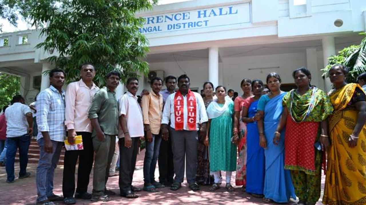 ESI Hospital | 12 నెలల వేతనాలు ఇప్పించాలని కలెక్టర్‌ సత్య శారదకు వినతి