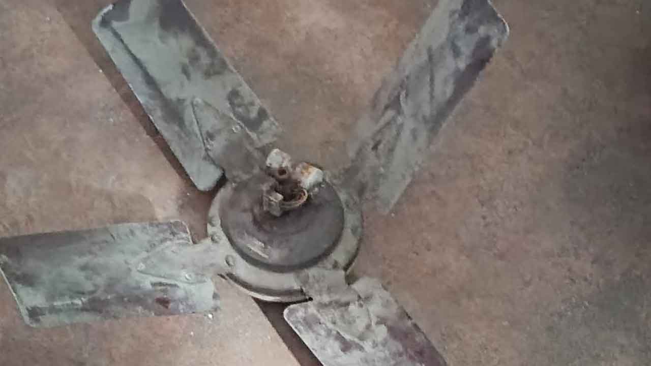 Anganwadi center | అంగన్‌వాడీ సెంటర్‌లో ఊడిపడిన సీలింగ్‌ ఫ్యాన్‌.. బాలుడికి గాయాలు