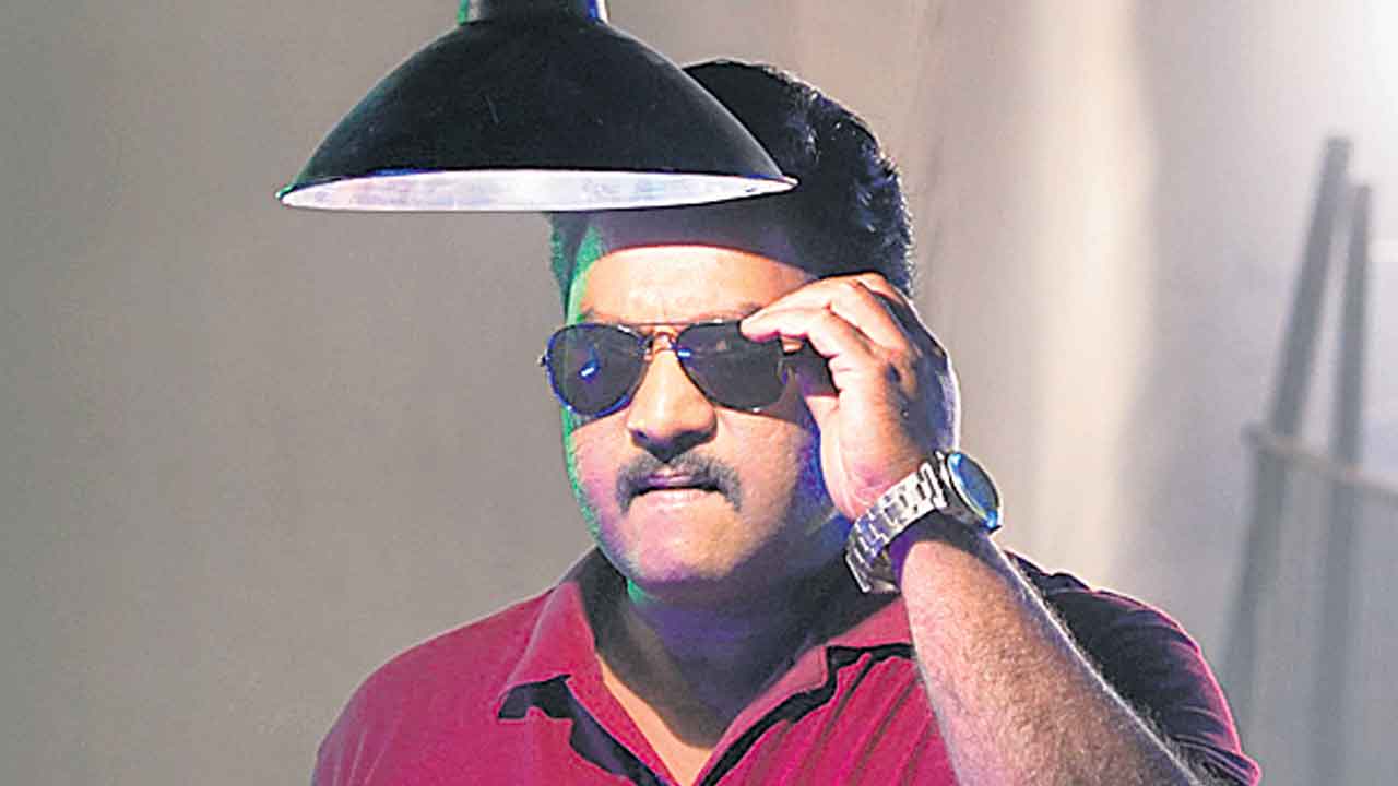 ఫైటర్‌ శివ హంగామా