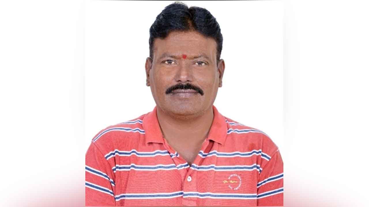 Fertilizers | రైతులకు సరిపడా ఎరువులు ఇవ్వాలి : వెంకటేశ్వర్ రెడ్ది