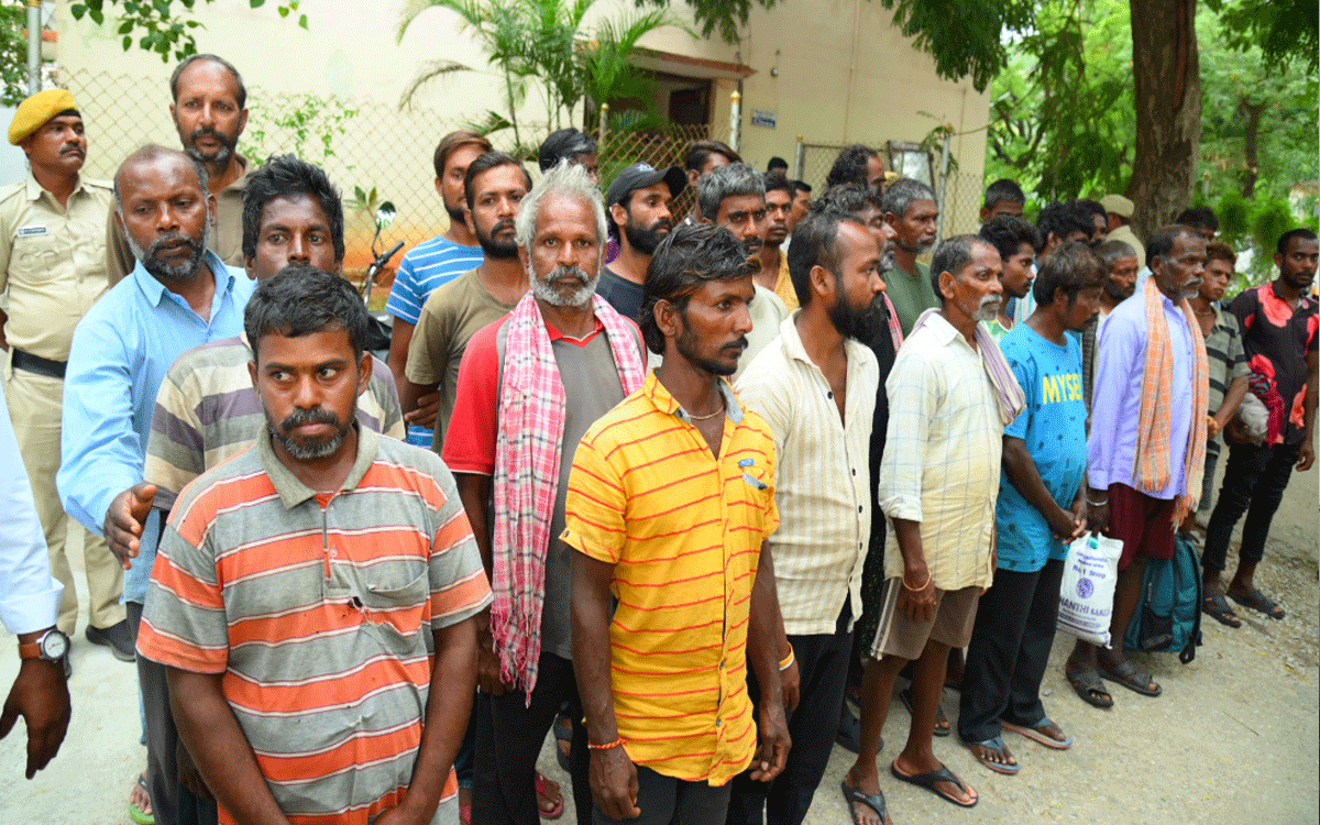 Nalgonda : మానవ అక్రమ రవాణా ముఠా అరెస్ట్‌.. 36 మందికి విముక్తి