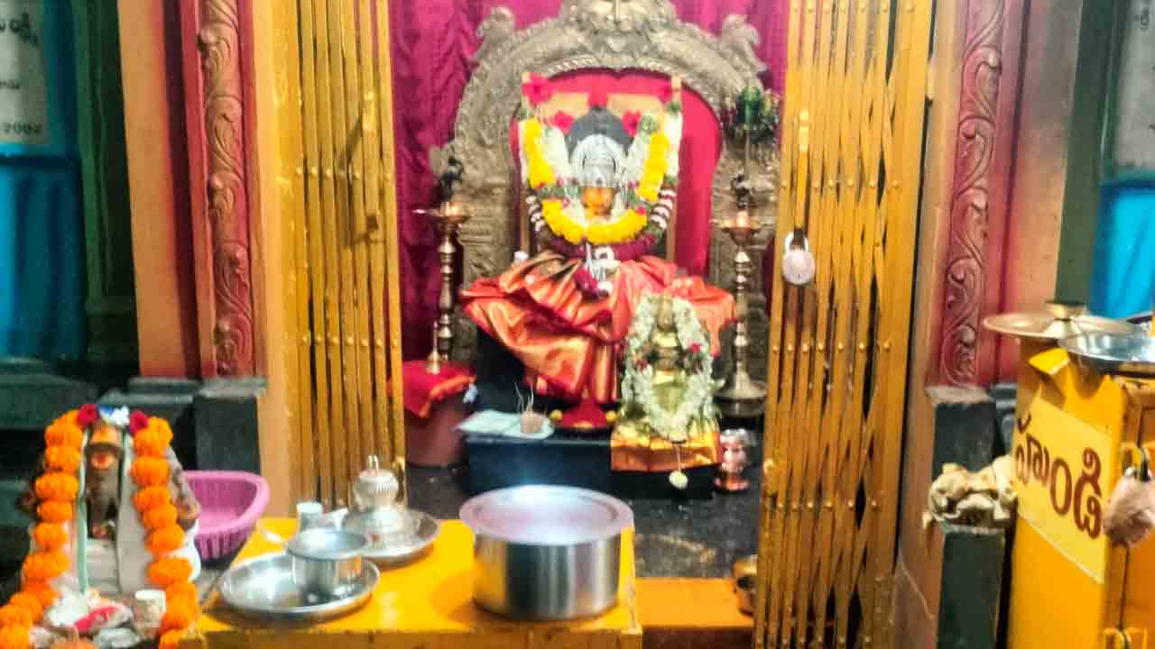 Mahankali Brahmotsavalu | ఈనెల18 నుంచి మహంకాళి అమ్మవారి బ్రహ్మోత్సవాలు