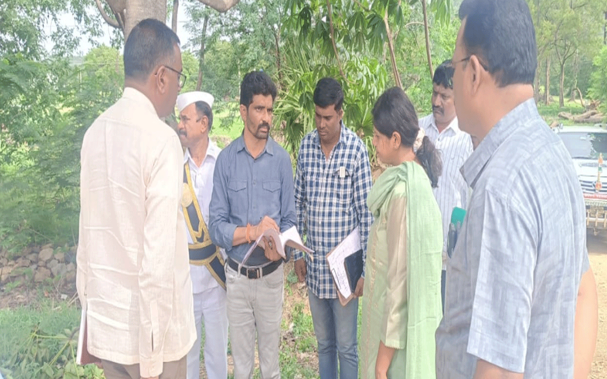 Chityala : చిట్యాల‌లో ఆర్గానిక్‌ కూరగాయల మార్కెటింగ్‌ కోసం స్థల పరిశీలన‌