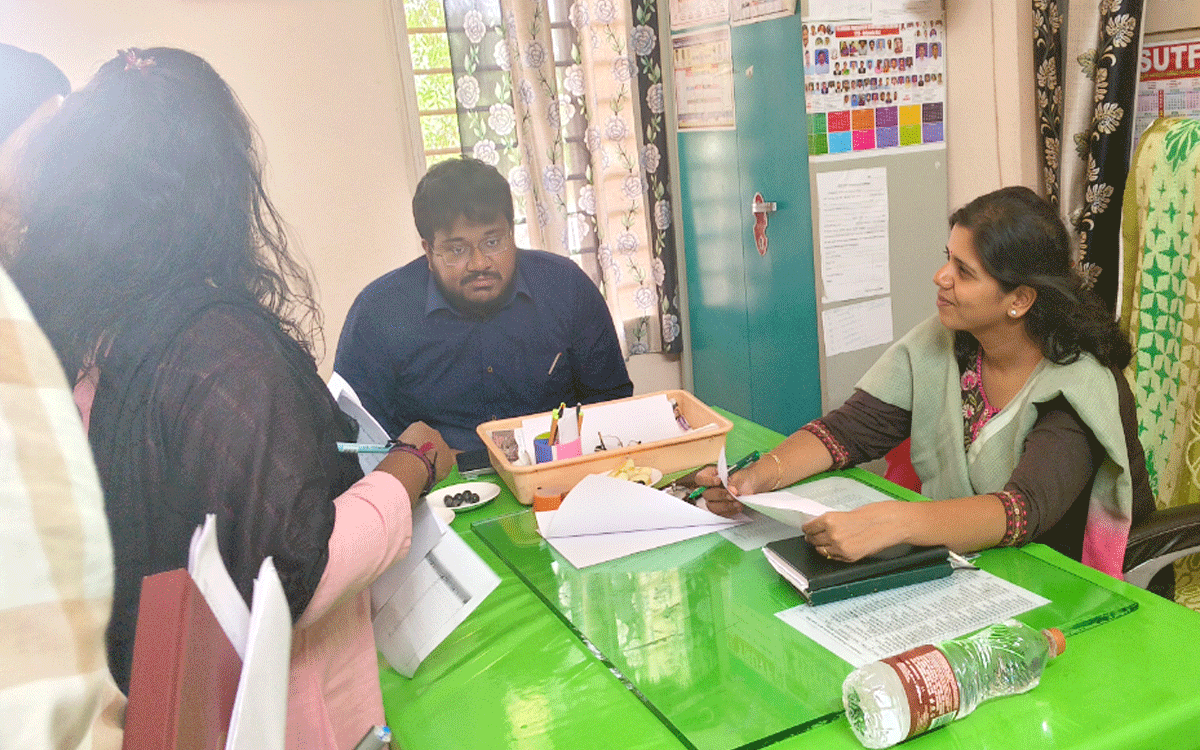 Damaracharla : ఇందిరమ్మ ఇండ్ల నిర్మాణంలో పారదర్శకత పాటించాలి : కలెక్టర్ ఇలా త్రిపాఠి