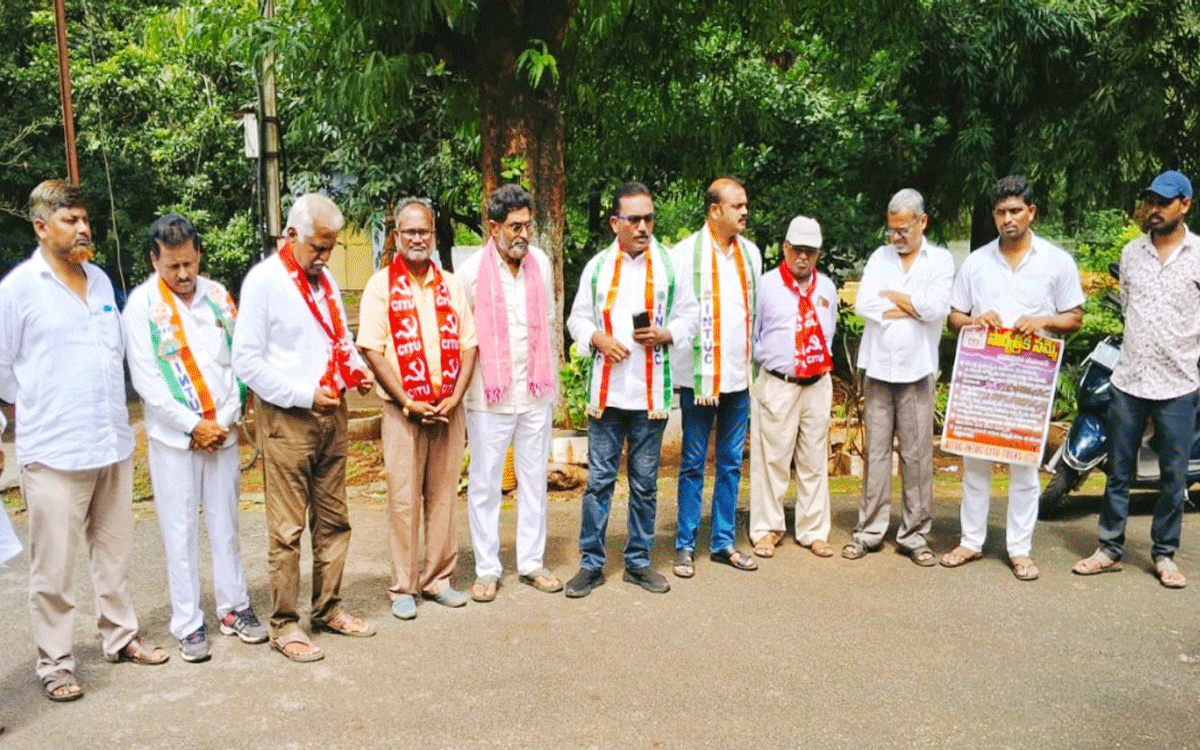 Yellandu : ఈ 9న జ‌రిగే సార్వ‌త్రిక‌ సమ్మెను విజయవంతం చేయాలి : జాఫర్ హుస్సేన్