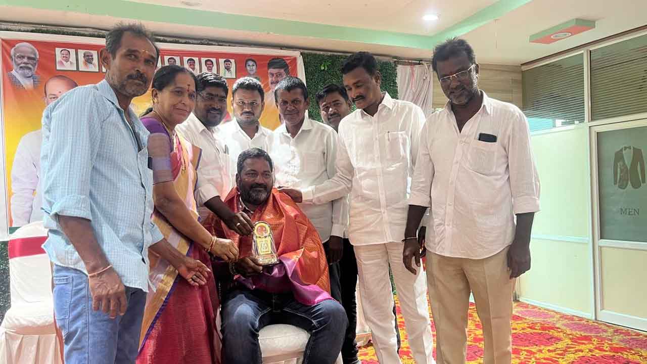 Journalists | సమాజ సేవలో జర్నలిస్టుల పాత్ర కీలకం : రాంగోపాల్ రెడ్డి