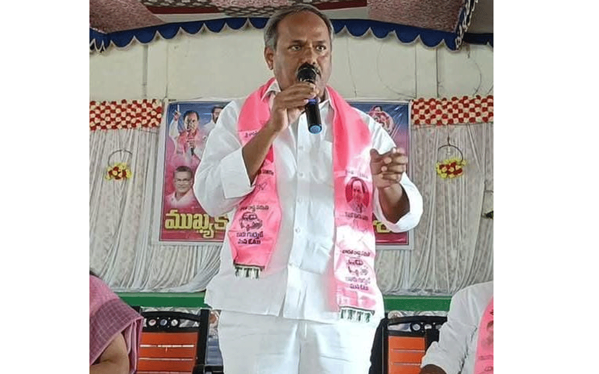 Yadadri Bhuvanagiri : బీర్ల.. పేదలకు నెల జీతం హామీ ఏమాయే? : కల్లూరి రాంచంద్రారెడ్డి