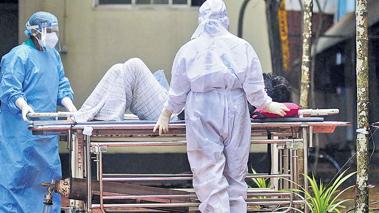 కేరళలో నిఫా వైరస్‌ కలకలం.. ఒకరు మృతి.. ఇద్దరికి వ్యాప్తి