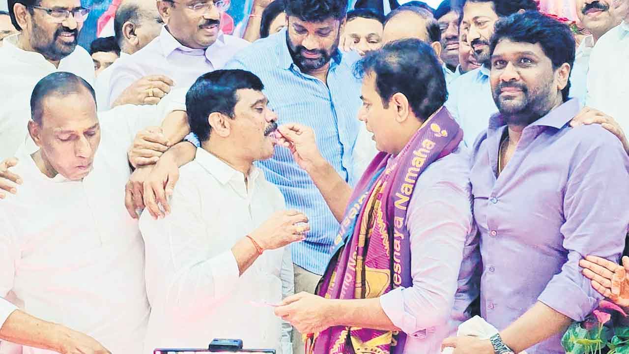హ్యాపీ బర్త్‌డే కేటీఆర్‌