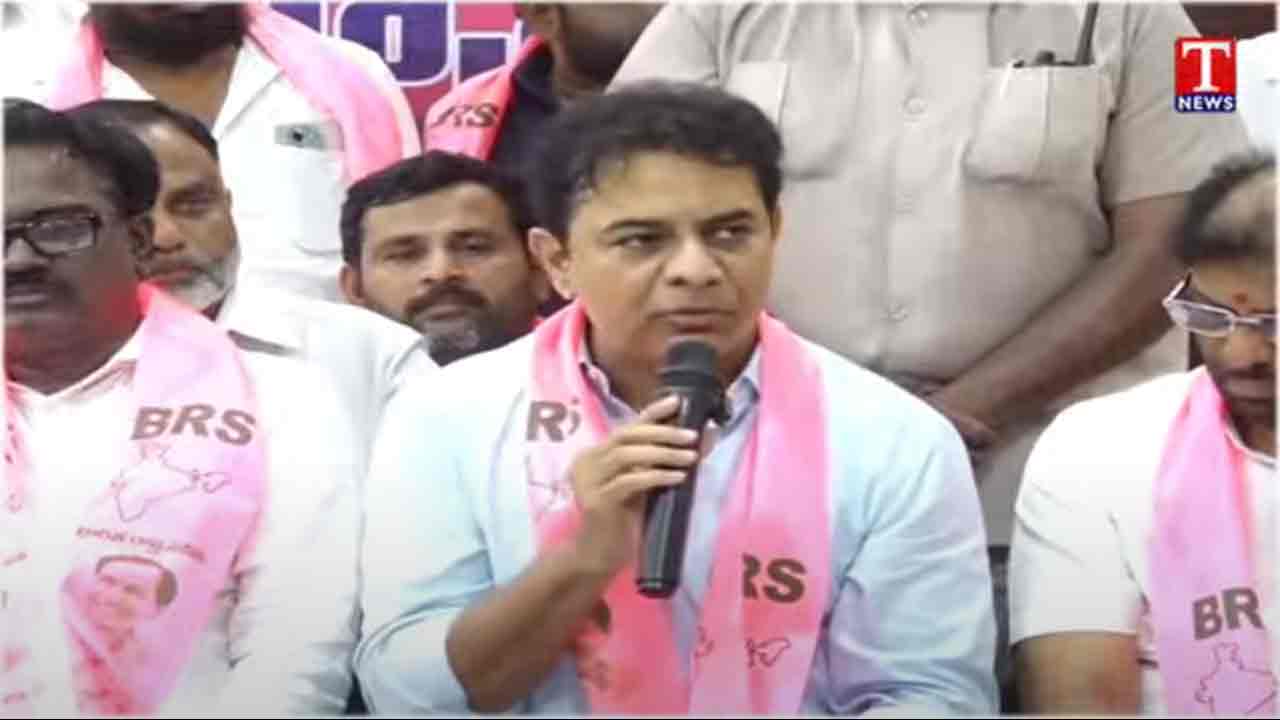 KTR | గుంపు మేస్త్రీ నోట్లో నుంచి కంపు త‌ప్ప ఏమీ రాదు.. రేవంత్‌పై కేటీఆర్ విమ‌ర్శ‌లు