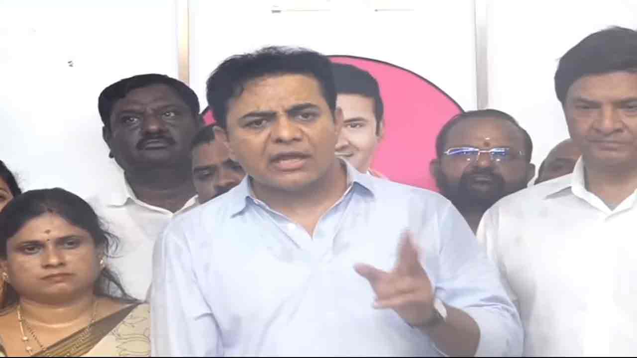 KTR | పిచ్చి కుక్క‌లు మొరుగుతూనే ఉంటాయి.. ప‌ట్టించుకోకండి : కేటీఆర్