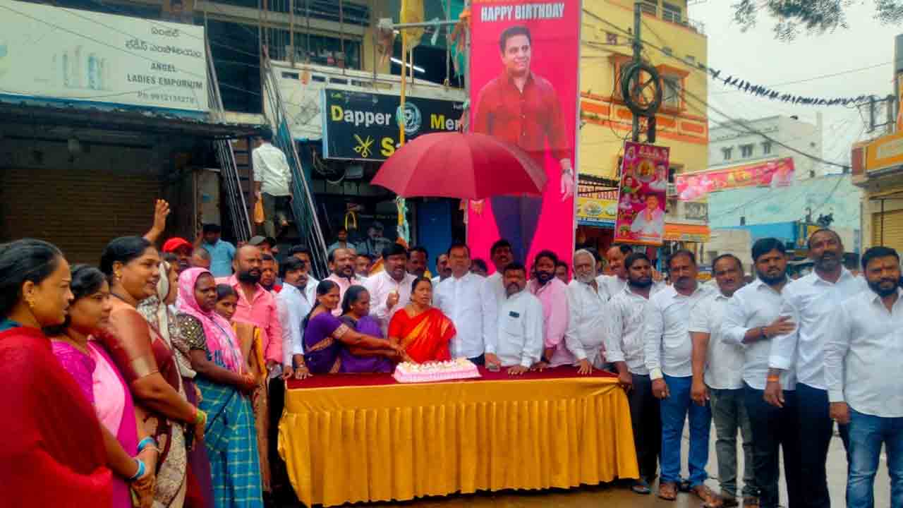 Kaleru Venkatesh | హైదరాబాద్ అభివృద్ధిలో కేటీఆర్ పాత్ర మరవలేనిది: ఎమ్మెల్యే కాలేరు వెంకటేశ్