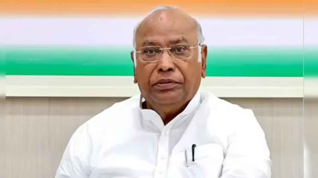 బాంబుల మంత్రి బర్బాద్!.. అధిష్ఠానం ముందు దోషిగా నిలబెట్టిన ముఖ్యనేత వర్గం