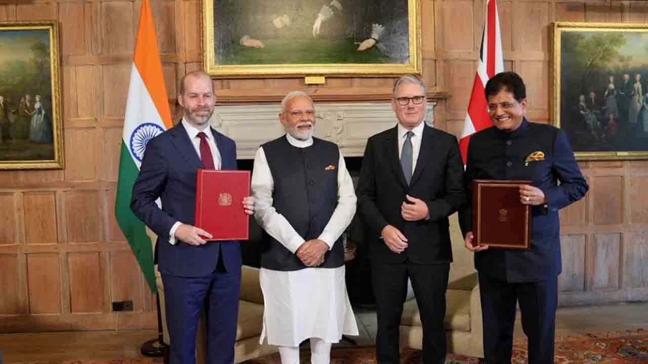 Trade Agreement | బ్రిటన్‌తో చరిత్రాత్మక ఒప్పందం.. భారీగా తగ్గనున్న కార్లు, వైద్యపరికరాల ధరలు..!