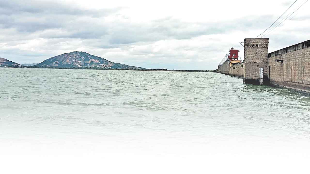 మూసీ నీటి విడుదల ఎన్నడో!