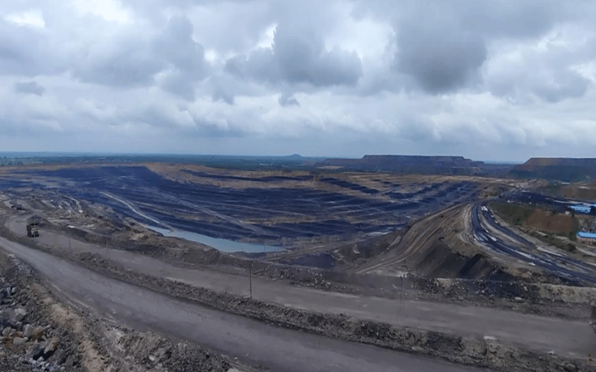 Ramavaram : వర్షంతో కొత్తగూడెం ఏరియాలో నిలిచిన బొగ్గు ఉత్పత్తి