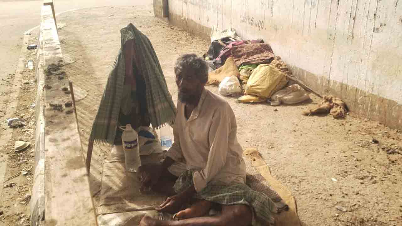 orphan | అందరూ ఉన్న అనాథలా మారిపోయాడు.. కదలలేని స్థితిలో ఇలా