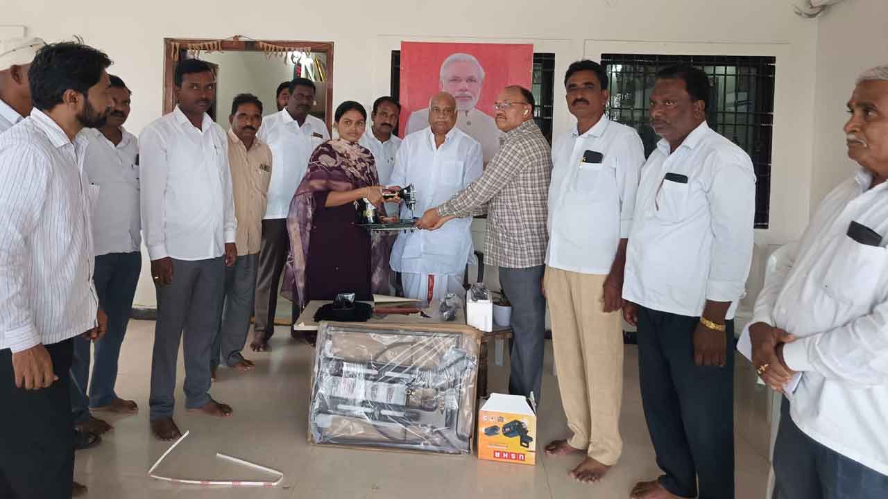 MLA Rama Rao Patel | మహిళలు ఆర్థికంగా ఎదుగాలి : ఎమ్మెల్యే రామారావు పటేల్