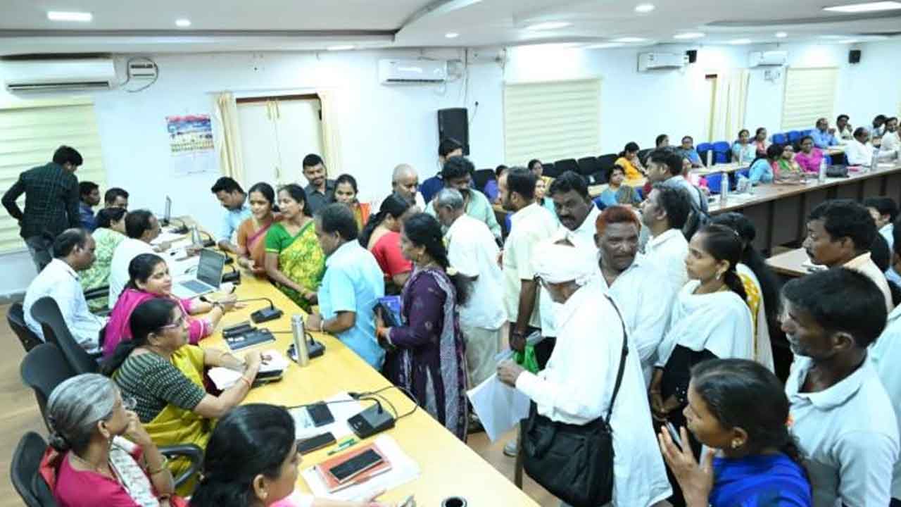 Prajavani | ప్రజావాణి దరఖాస్తులు వెంటనే పరిష్కరించాలి : కలెక్టర్‌ సత్య శారద