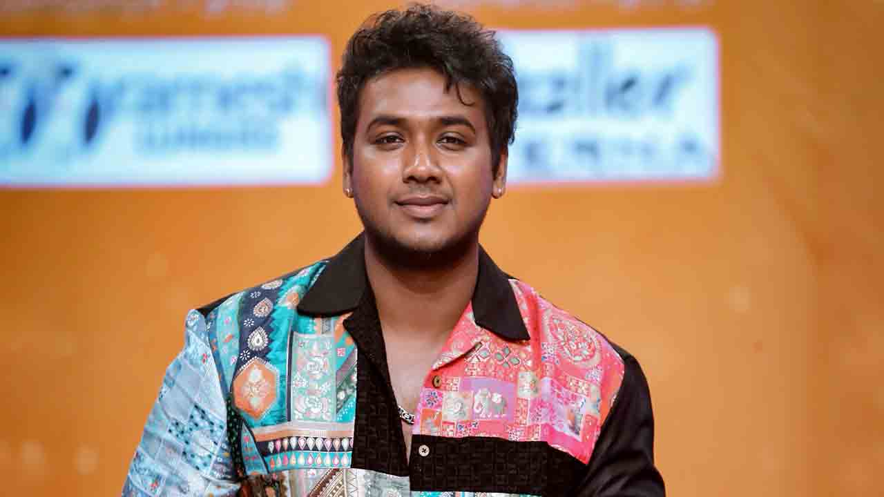 Rahul Sipligunj | రాహుల్ సిప్లిగంజ్‌కు తెలంగాణ ప్రభుత్వం కోటి రూపాయల బహుమతి