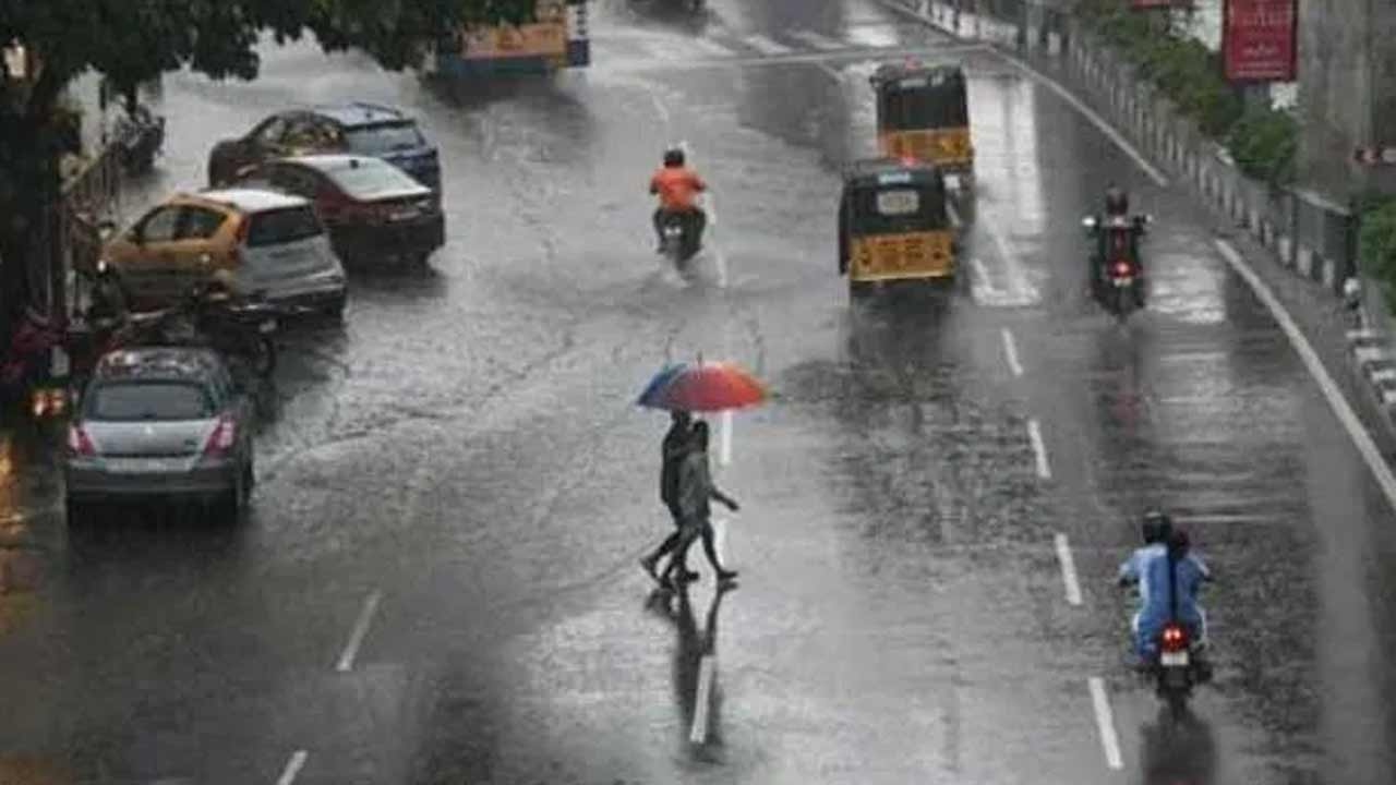 Hyderabad Rains | హైదరాబాద్‌లో దంచికొడుతున్న వాన
