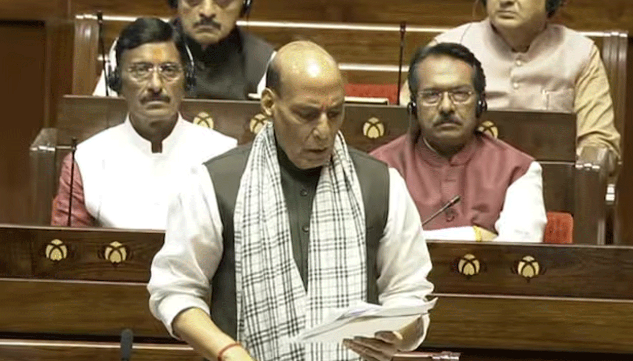 Rajnath Singh: పాక్ అణ్వాయుధ బెదిరింపుల‌కు త‌లొగ్గం: రాజ్‌నాథ్ సింగ్‌