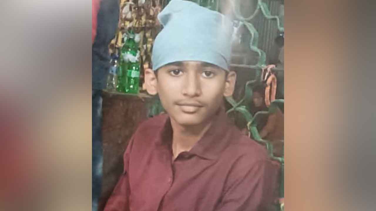 Student commits suicide | ఎలుకల మందు తాగి పదవ తరగతి విద్యార్థి ఆత్మహత్య