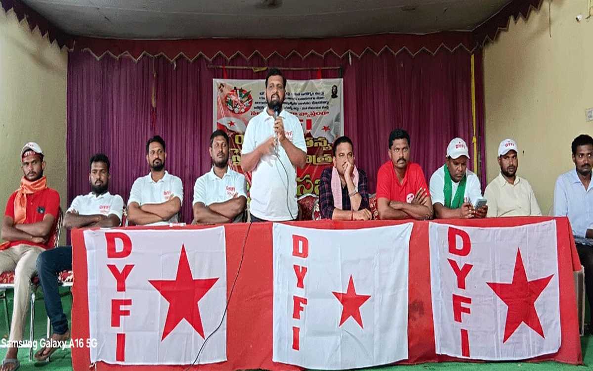 Munugode : డ్ర‌గ్స్‌కు యువత దూరంగా ఉండాలి : ర‌వి నాయ‌క్‌