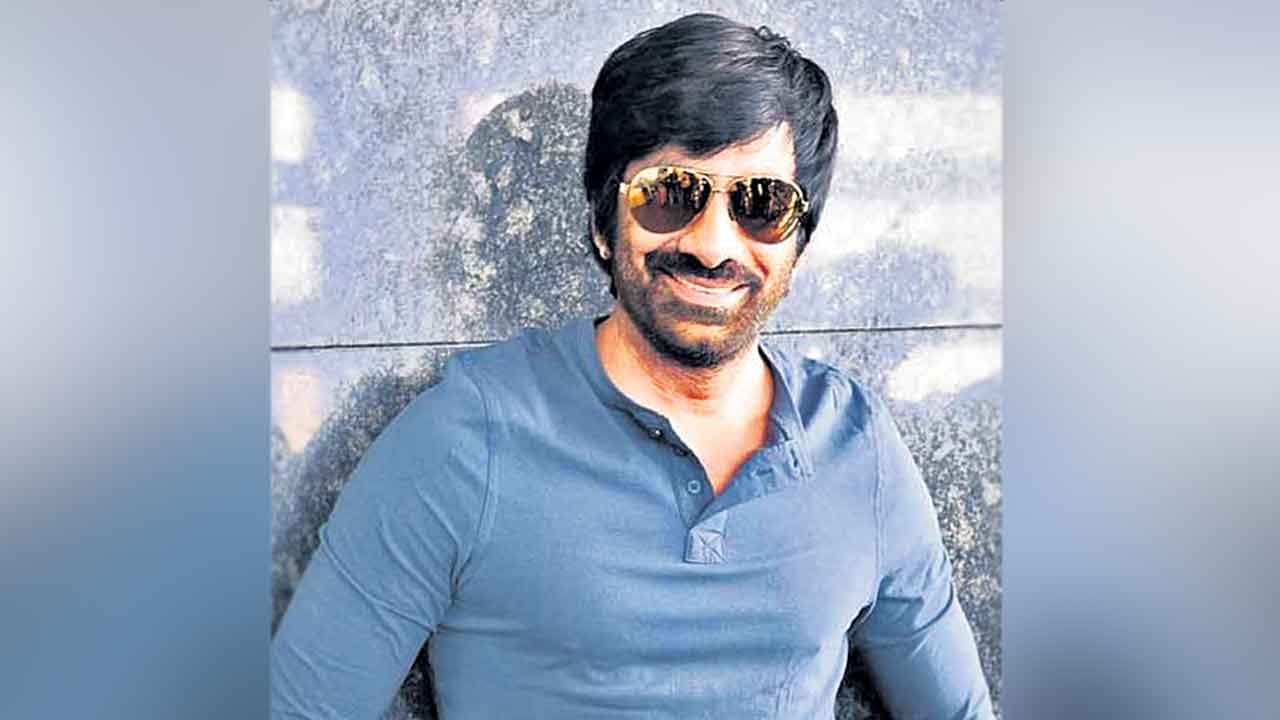 దసరా బరిలో మాస్‌జాతర?