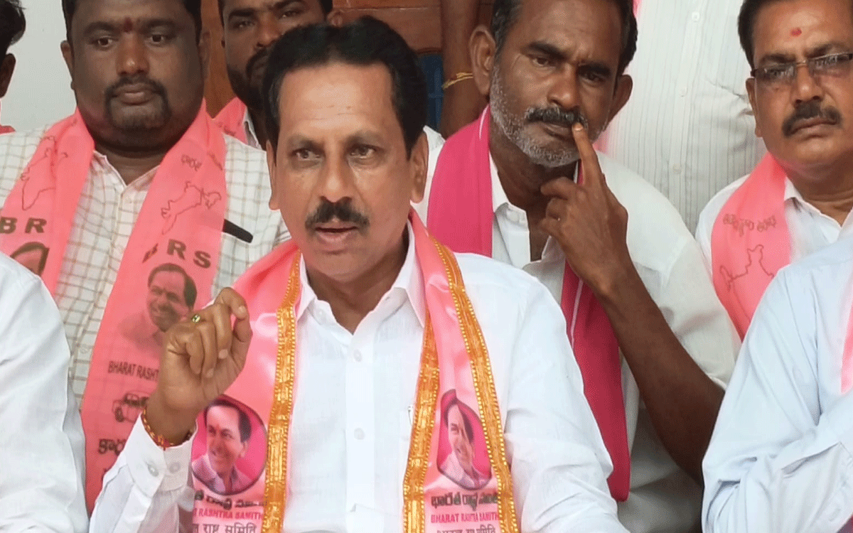Chandampet : కేటీఆర్ జన్మదిన వేడుకలకు ఏర్పాట్లు : మాజీ ఎమ్మెల్యే ర‌వీంద్ర‌కుమార్‌