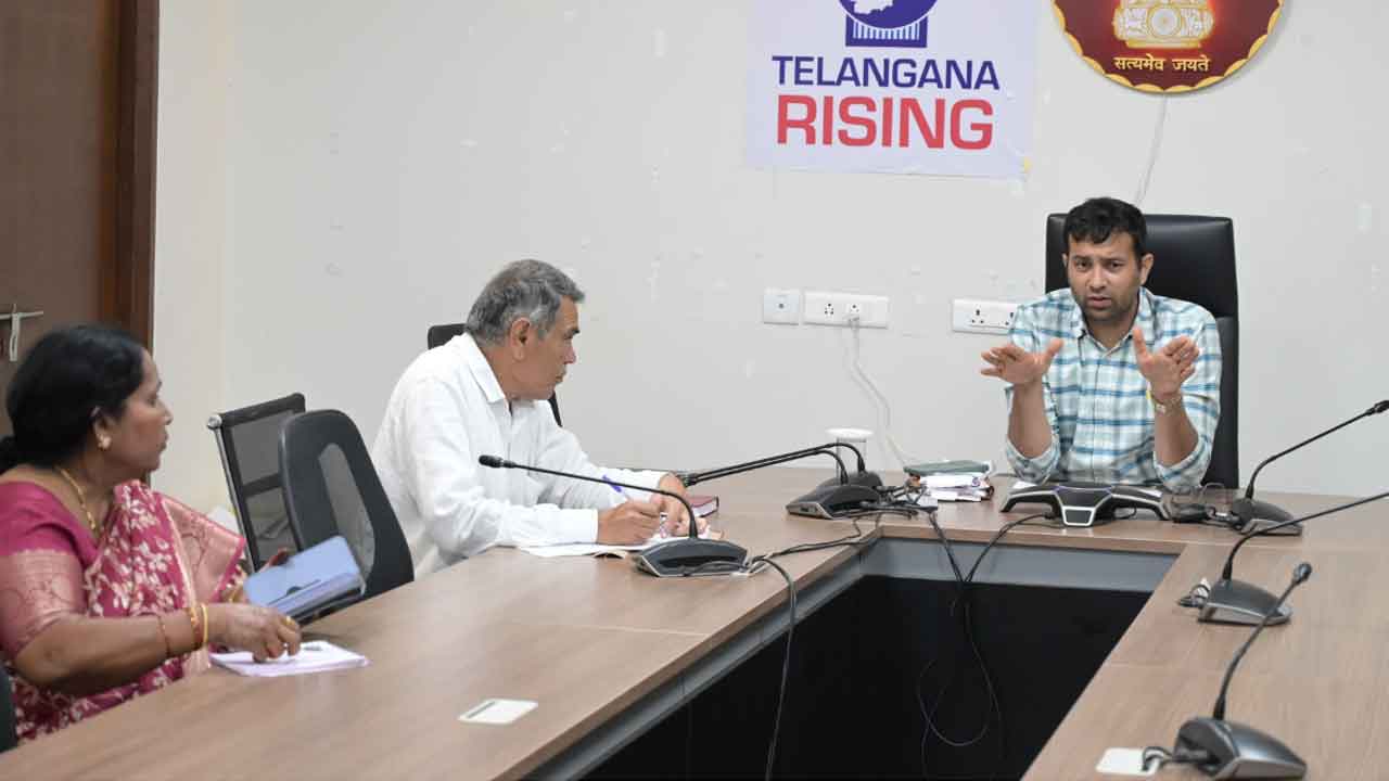 Collector Prateek Jain | ప్రతి ప్రభుత్వ జూనియర్ కళాశాలలో మరమ్మతులు చేపట్టాలి : కలెక్టర్‌ ప్రతీక్‌ జైన్‌