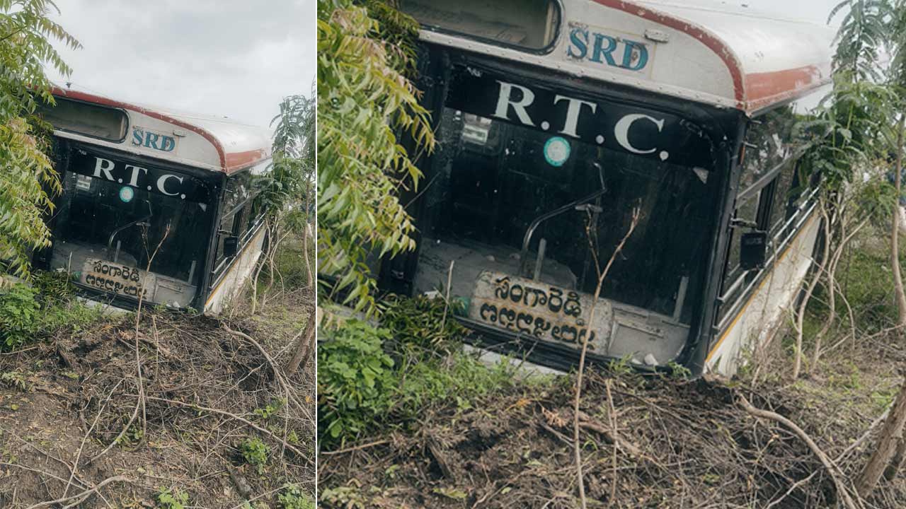 మునిపల్లిలో ప్రమాదం.. అదుపుతప్పి కాల్వలోకి దూసుకెళ్లిన ఆర్టీసీ బస్సు!
