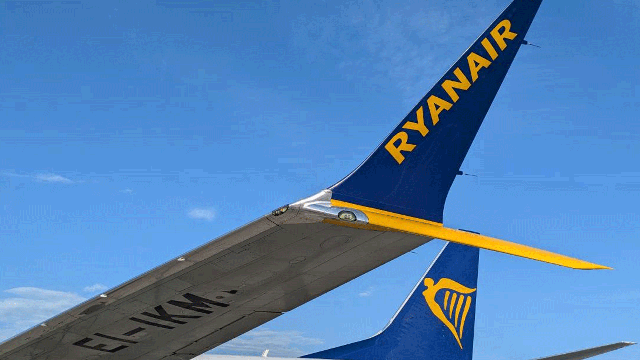 Flights Cancelled: 170 విమానాలు ర‌ద్దు.. ఇబ్బందుల్లో 30 వేల మంది ప్ర‌యాణికులు