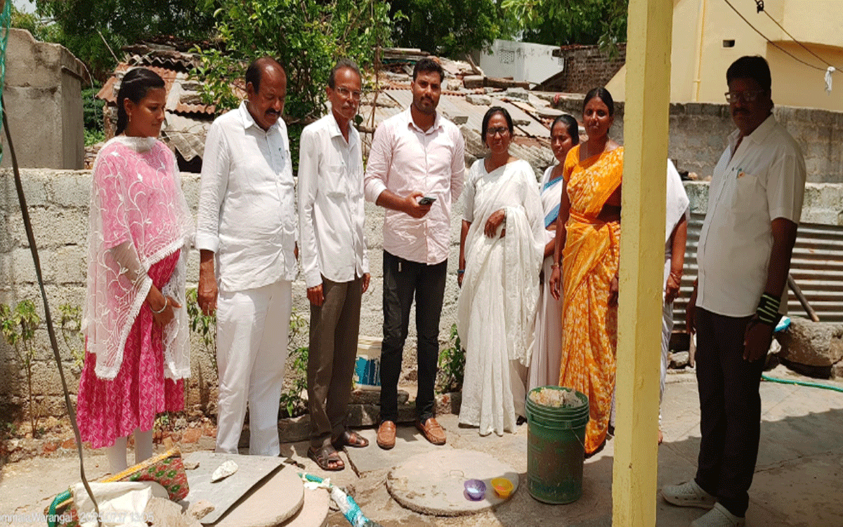 Arvapally : కొమ్మాలలో స్వచ్ఛ సర్వేక్షణ్ గ్రామీణ్ పరిశీలన