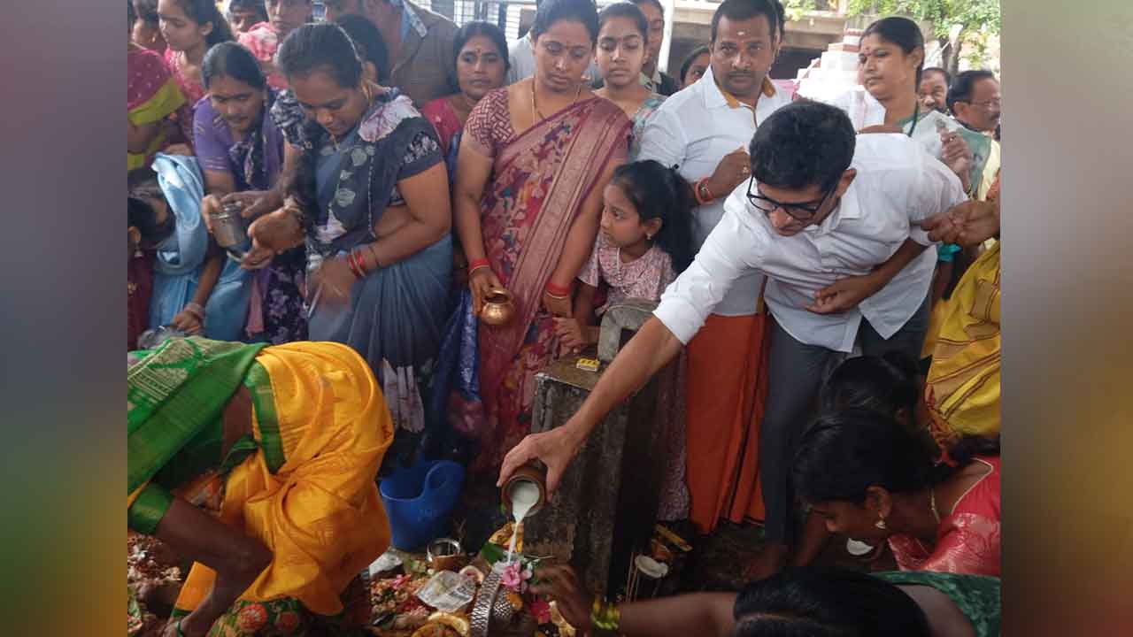 MLA Sanjay | ఘనంగా నాగుల పంచమి వేడుకలు.. ప్రత్యేక పూజలు నిర్వహించిన ఎమ్మెల్యే సంజయ్