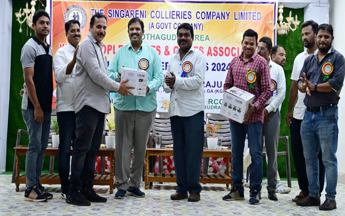 Ramavaram : జట్టు స్ఫూర్తితో ఏదైనా సాధించవచ్చు : జీఎం షాలెం రాజు