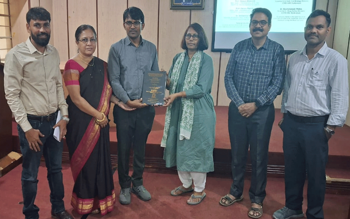 Nalgonda Rural : న‌ల్ల‌గొండ‌ జిల్లా ఫుడ్ సేఫ్టీ అధికారి శివశంకర్‌రెడ్డికి ఓయూ డాక్టరేట్