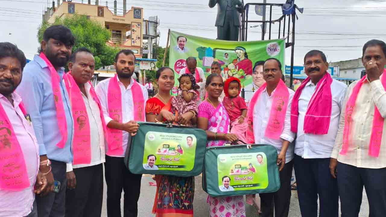 Sircilla | సిరిసిల్లలో పండుగలా కేటీఆర్ పుట్టినరోజు వేడుకలు..