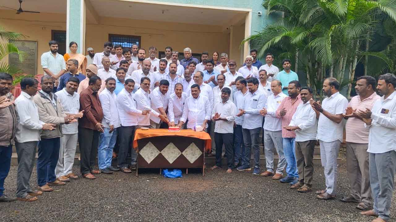 KTR | తెలంగాణ భవిష్యత్తు ఆశాకిరణం కేటీఆర్ : ఎమ్మెల్యే కొనింటి మానిక్ రావు