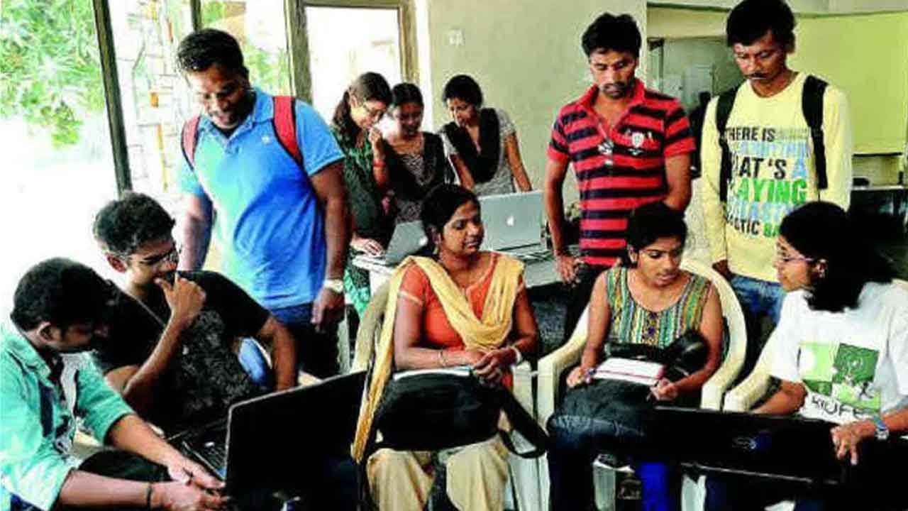 ప్యూర్‌ సైన్స్‌ పోస్టుల భర్తీ ఇక లేనట్టే!