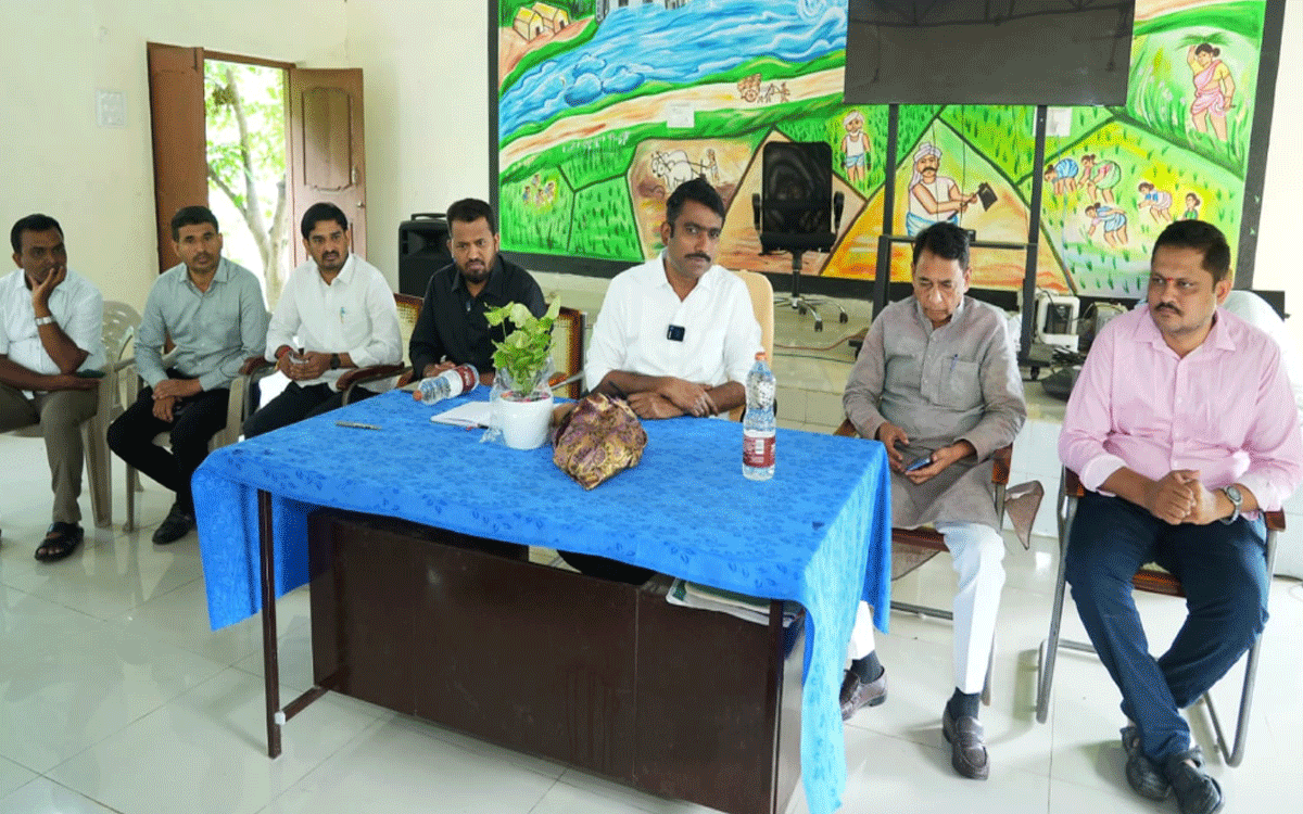 Kethepalli : భూ సమస్యల పరిష్కారం కోసమే భూ భారతి : ఎం.సునీల్‌