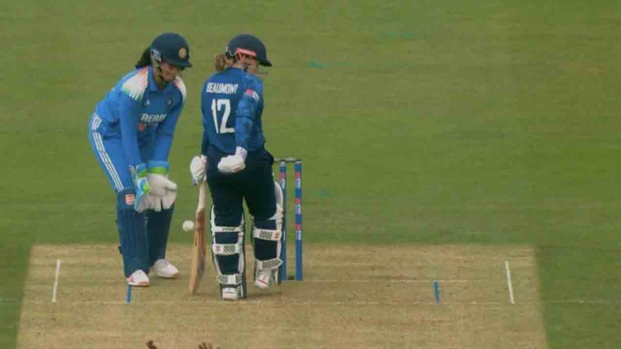 Tammy Beaumount | ఇదెక్కడి రూల్.. ఫీల్డింగ్‌కు అడ్డుపడినా ఔట్ ఇవ్వరా..?