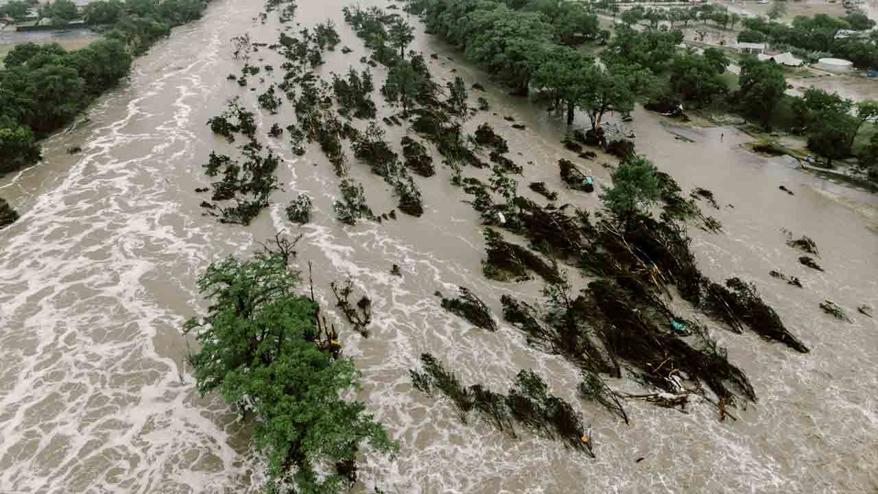 Texas floods | టెక్సాస్‌లో వరదలు.. 51 మంది మృతి.. పలువురు గల్లంతు